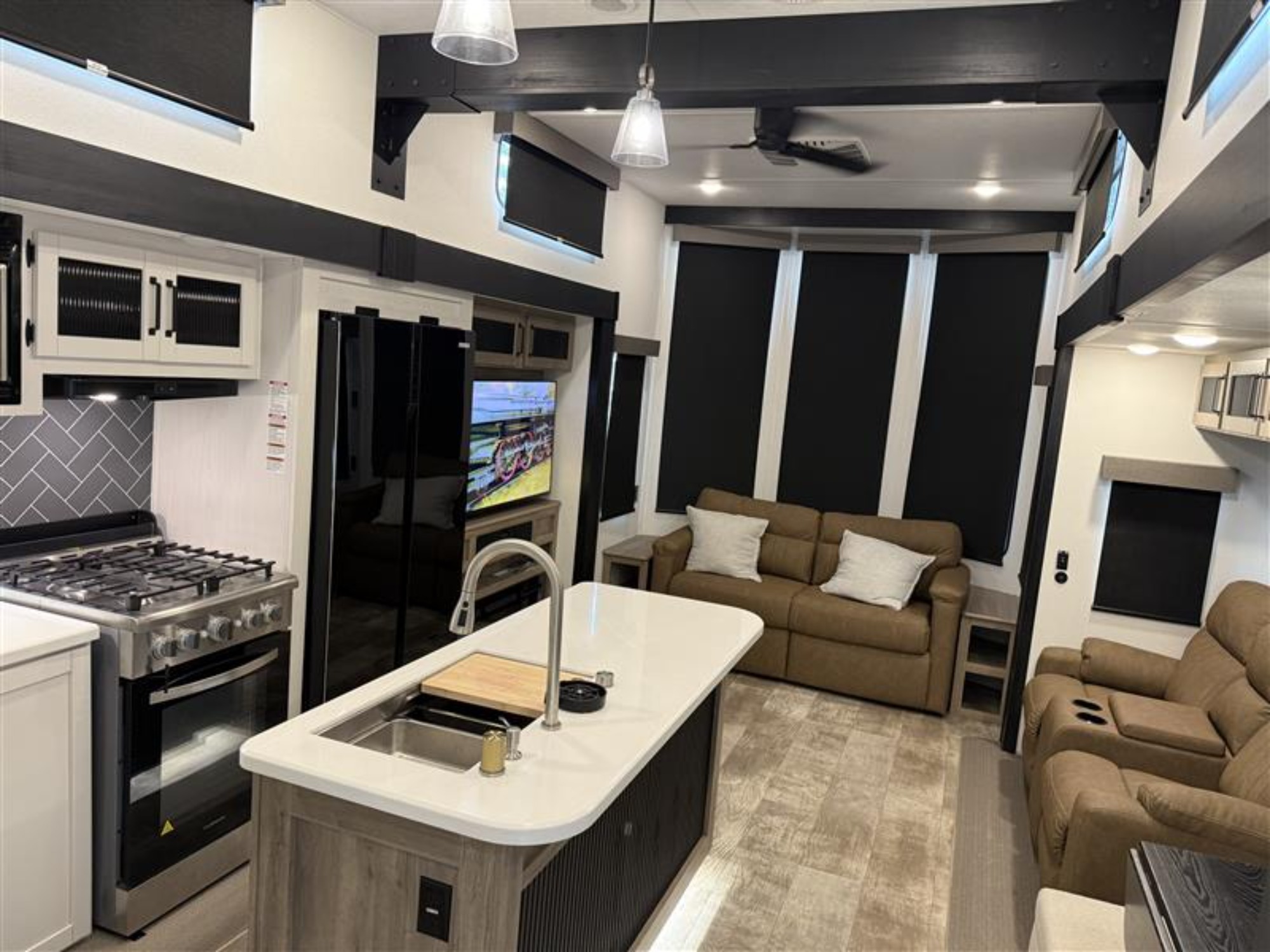 View more photos of this listing