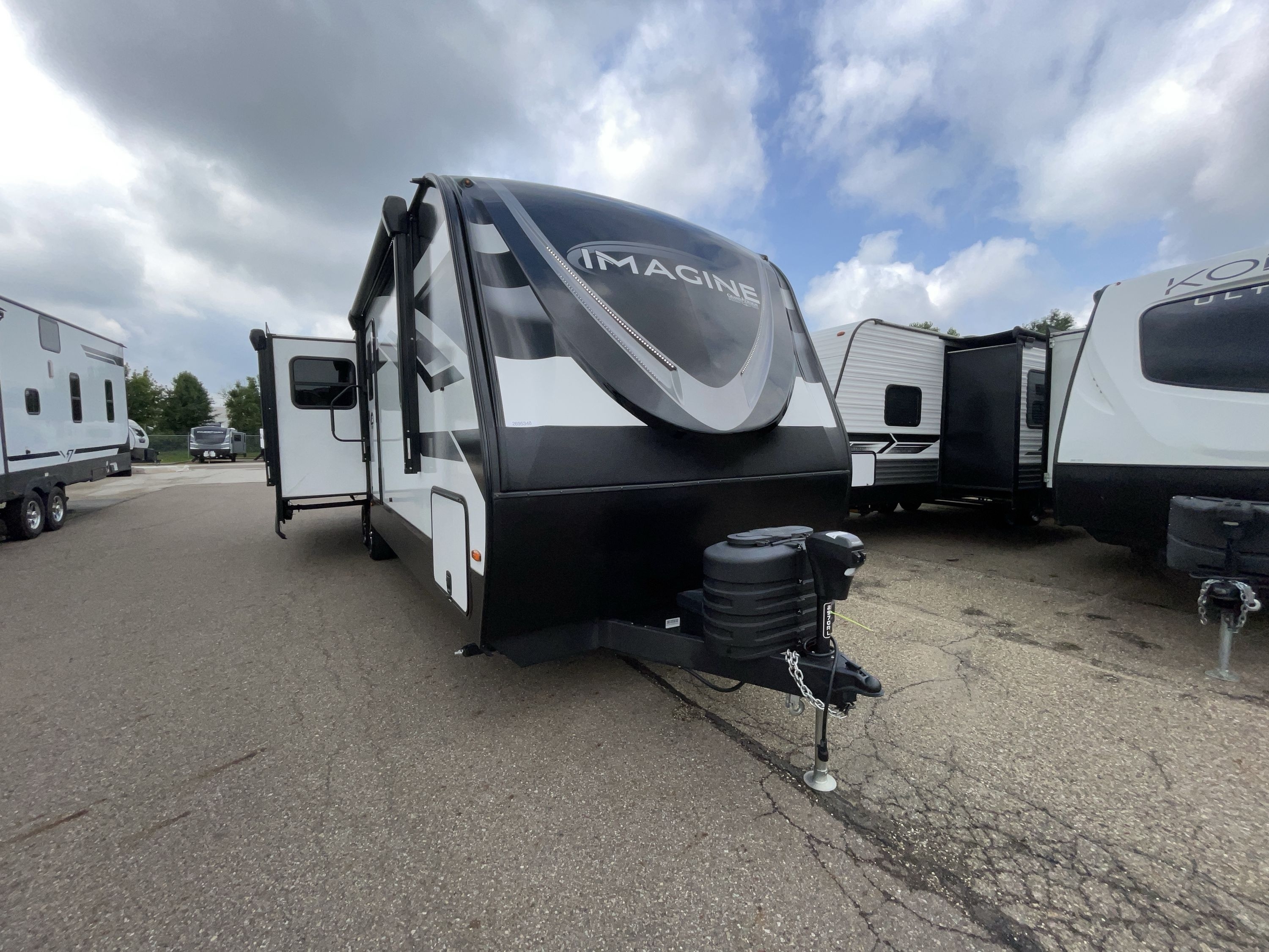 2025 Grand Design IMAGINE 2970RL RV