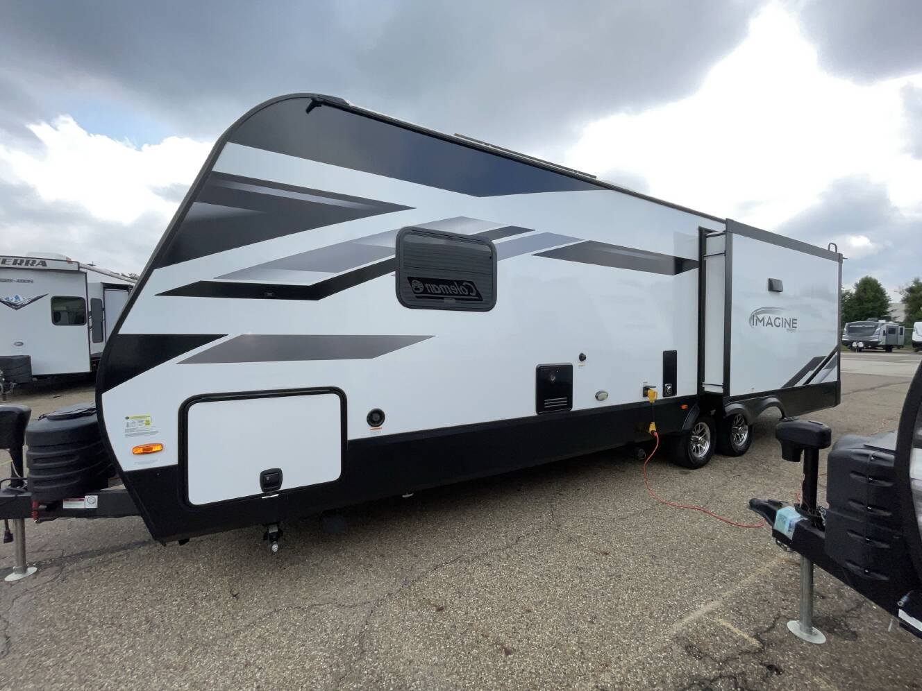 A photo of this 2025 Grand Design IMAGINE 2970RL