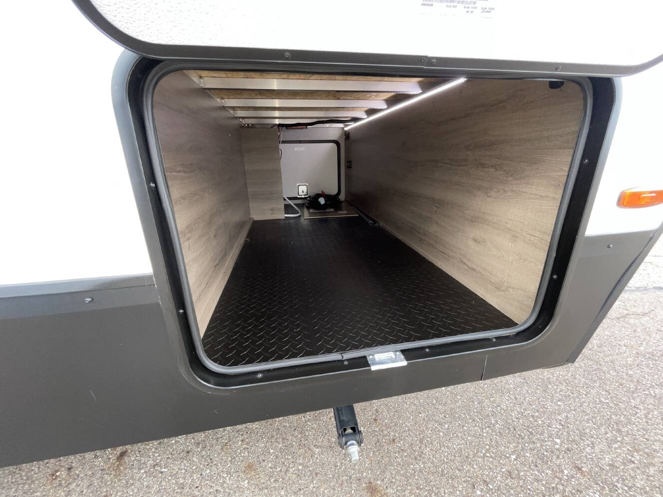 A photo of this 2025 Grand Design IMAGINE 2970RL
