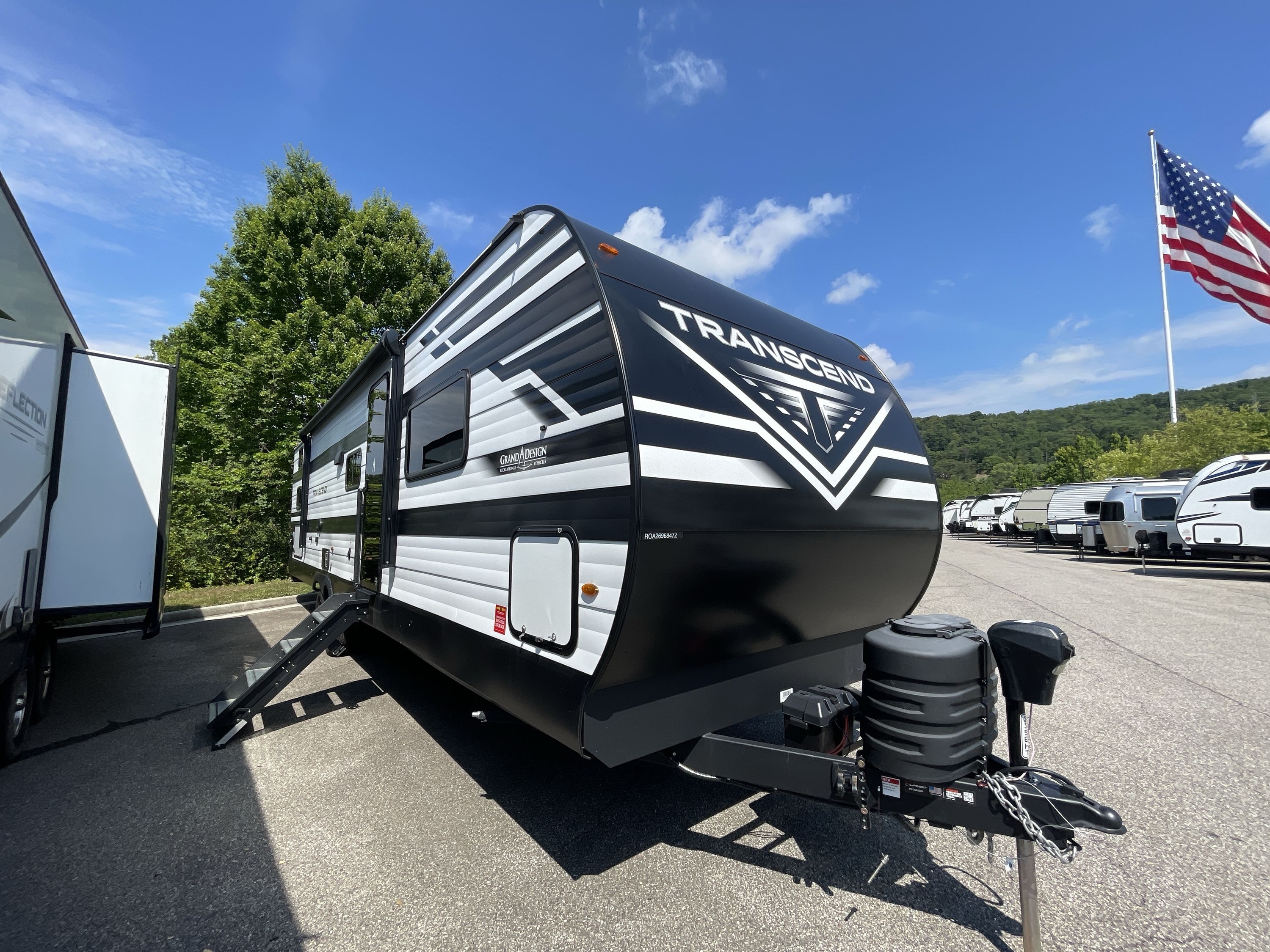 2026 Grand Design TRANSCEND 335BHT in roanoke VA