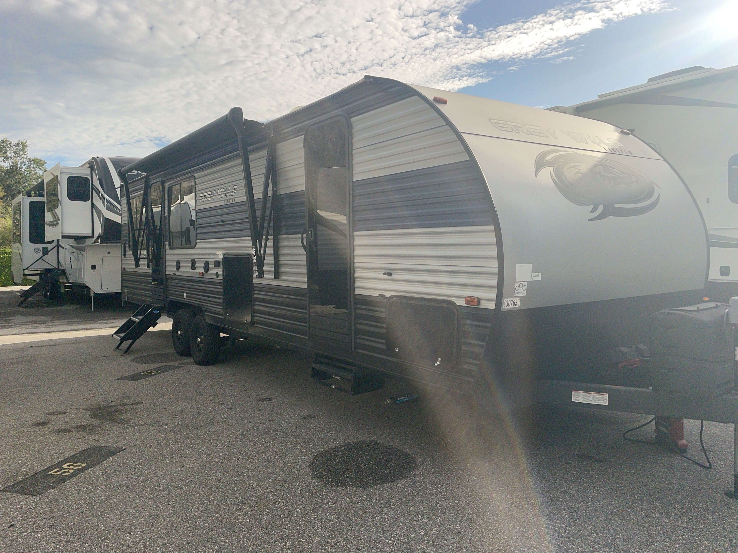 2022 Forest River GREY WOLF 26MBRR in dover FL