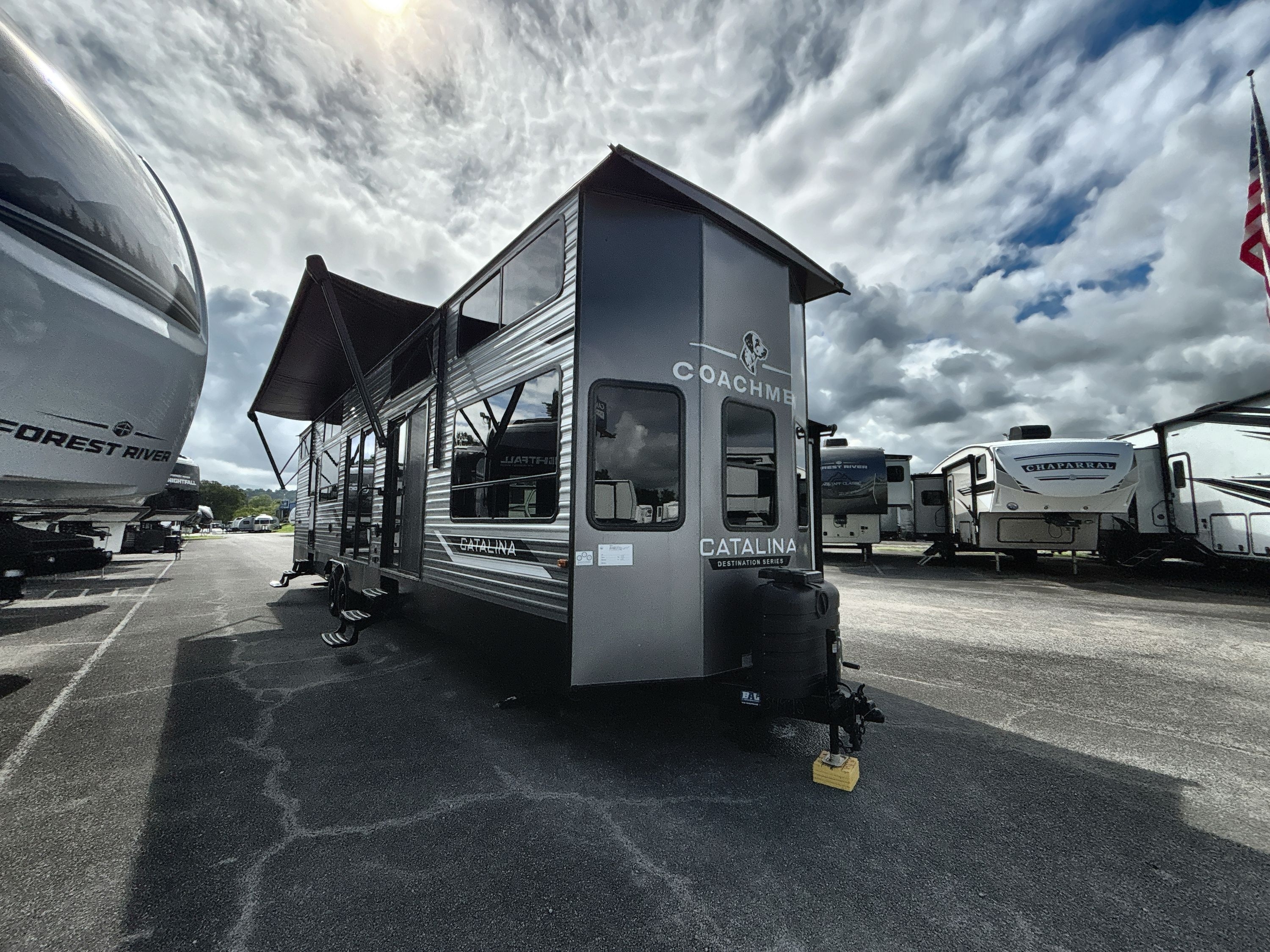 2025 Coachmen CATALINA DESTINATION 42CONDO RV