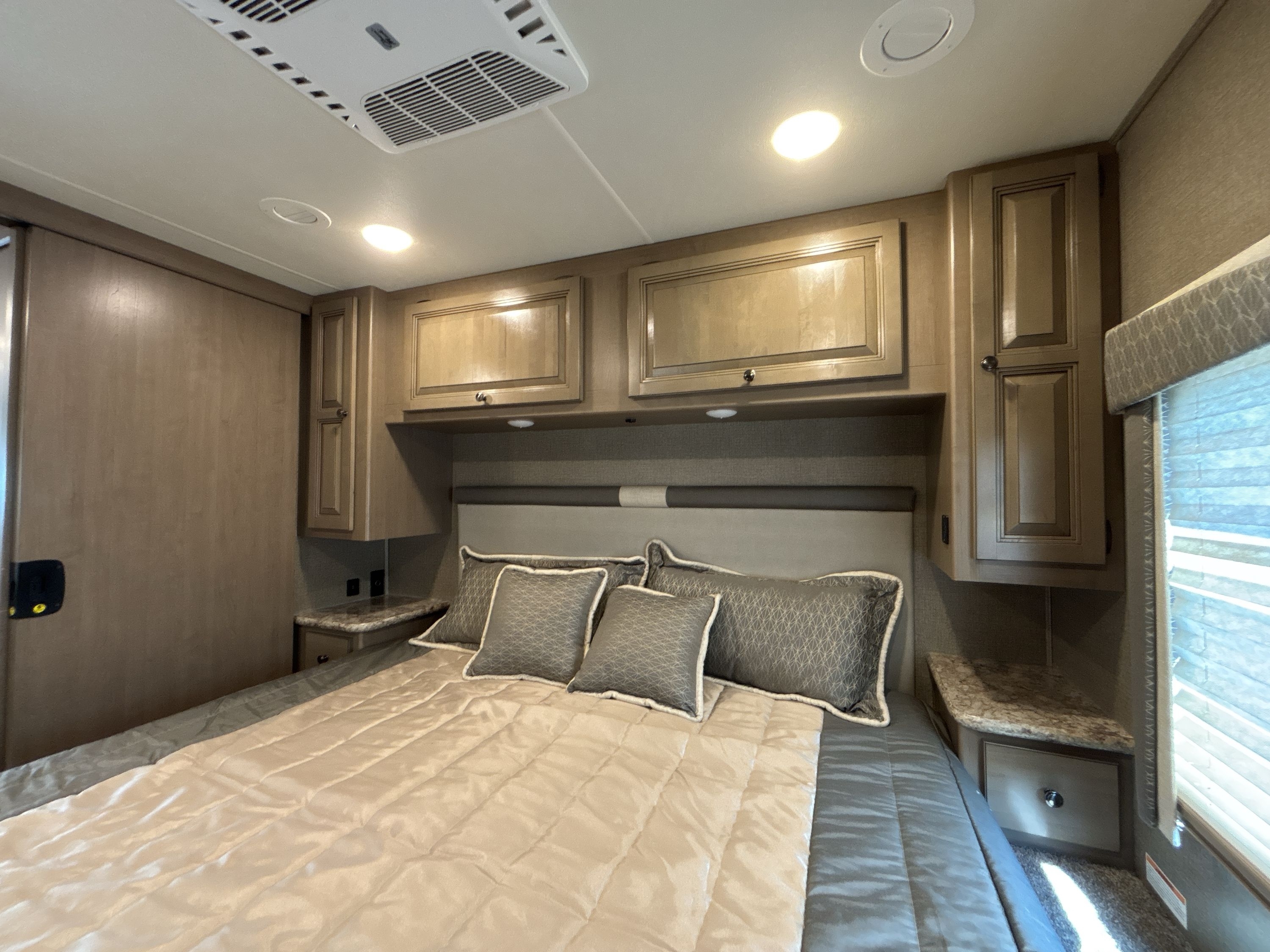 2020 Thor WINDSPORT 29M in rossford OH