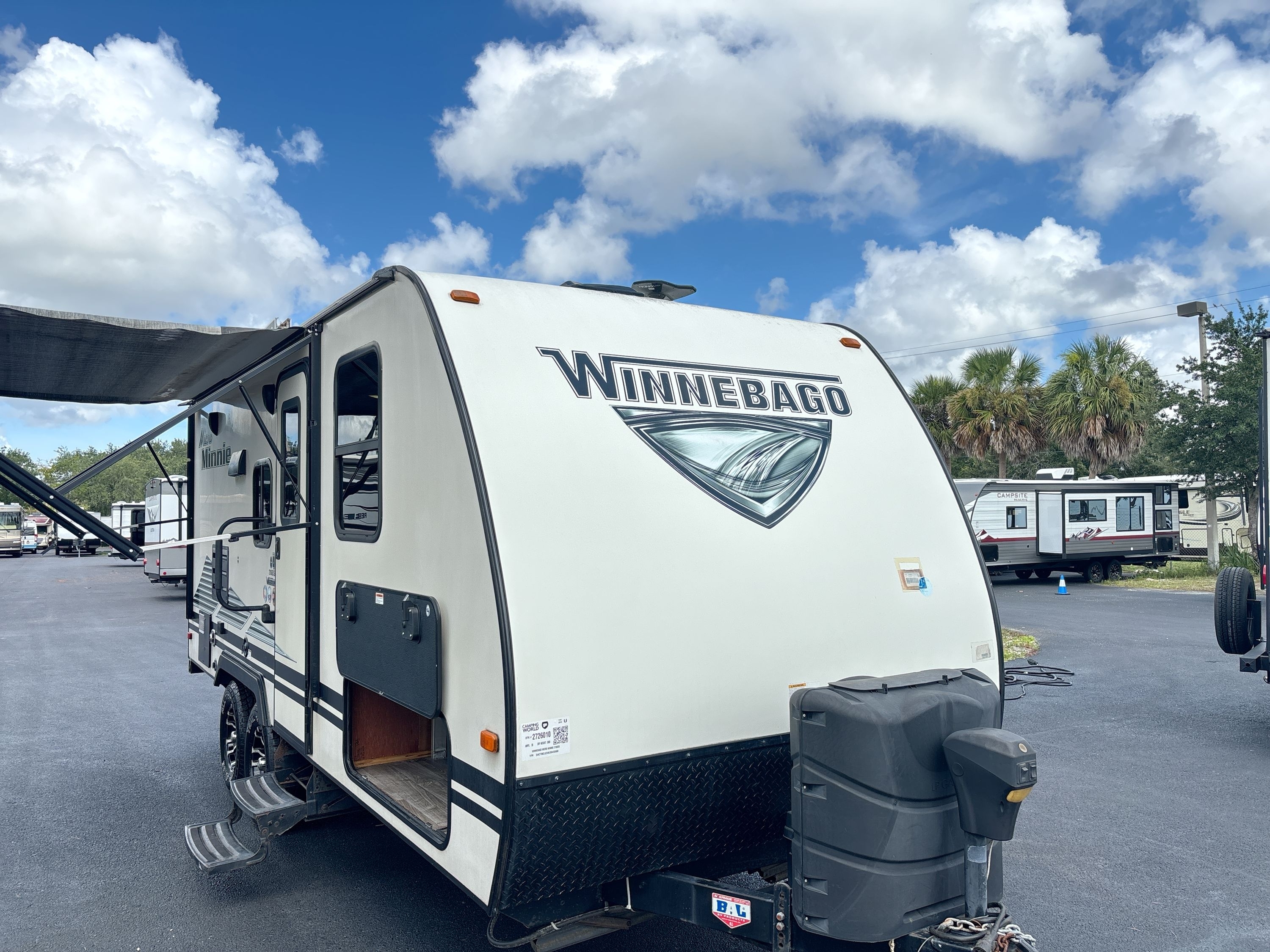2019 Winnebago MICRO MINNIE 2108DS in fort myers FL