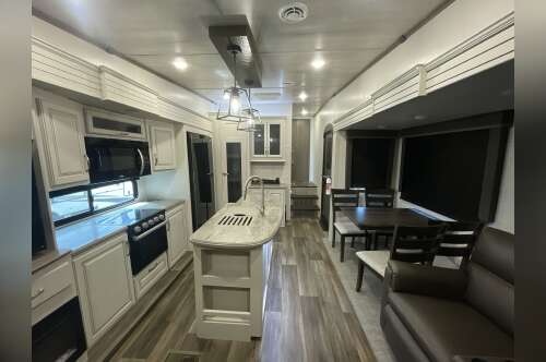 2023 Keystone COUGAR 316RLS in akron OH