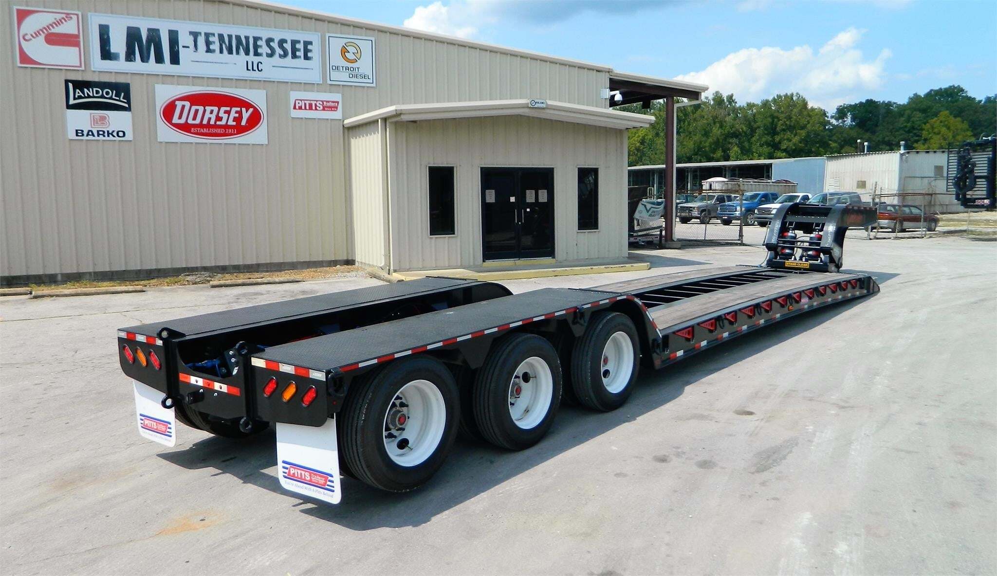 2027 PITTS LB55-22DC in Waverly, TN