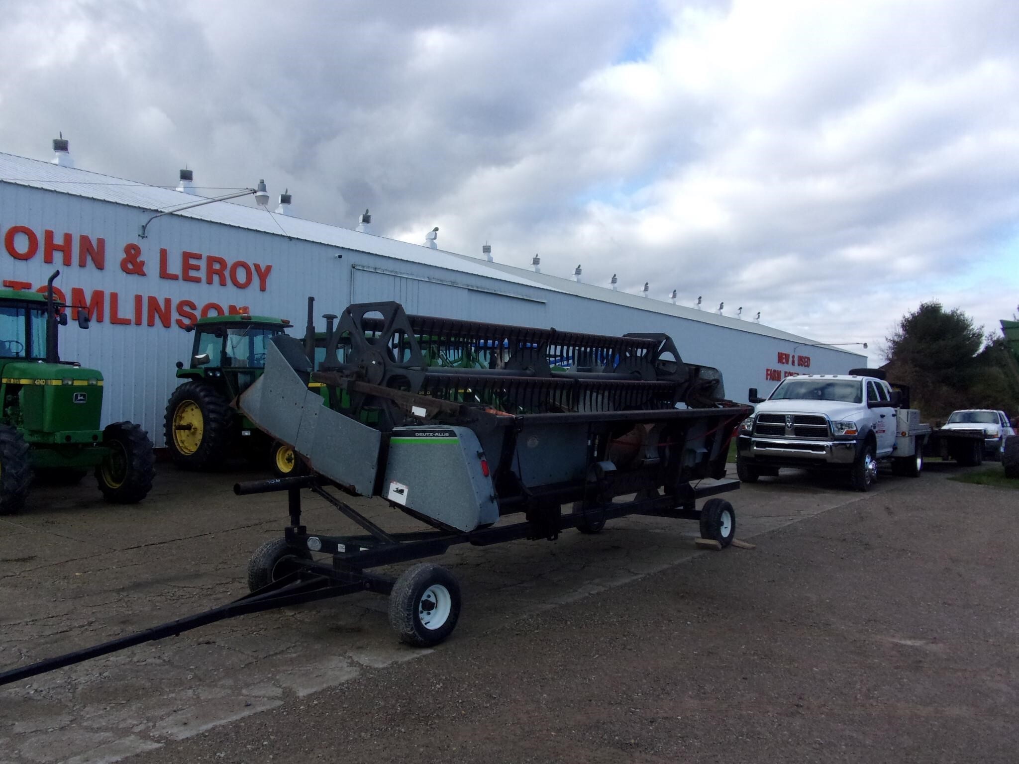 GLEANER F315 in Marlette, MI
