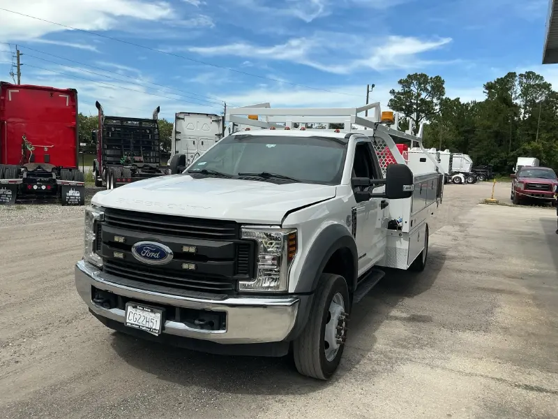 2019 FORD F550