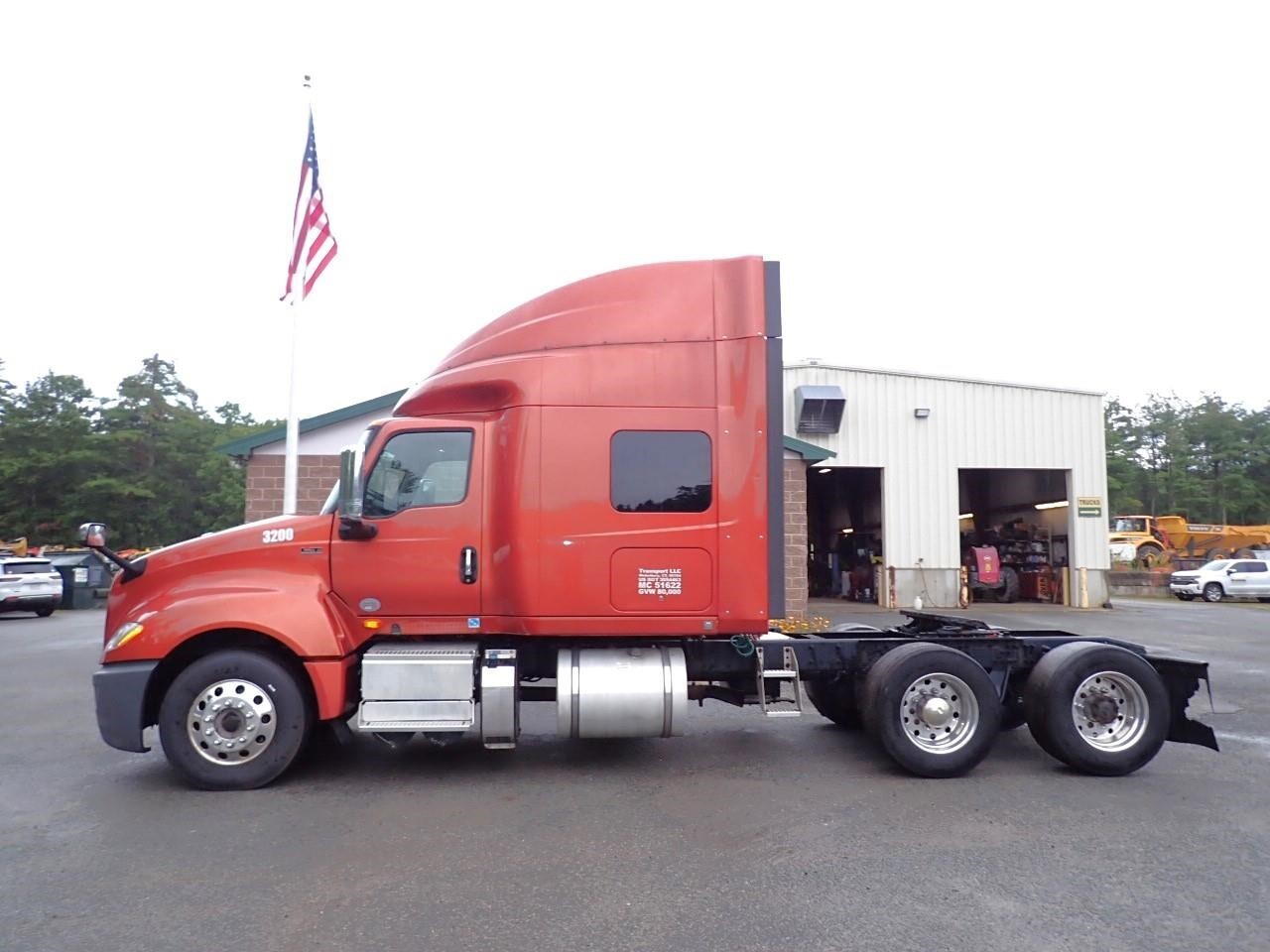 2018 INTERNATIONAL LT in Phillipston, MA