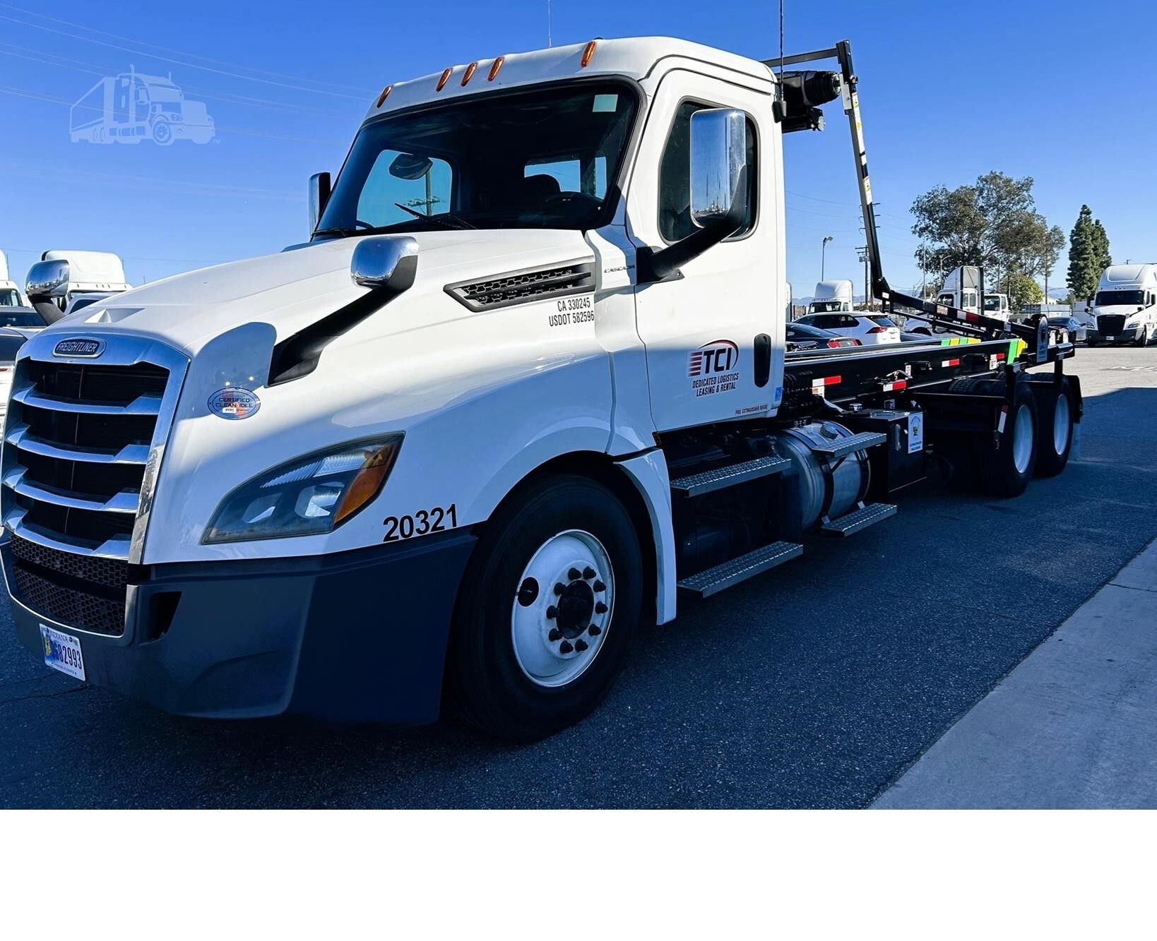 2020 FREIGHTLINER CASCADIA 126 in Phoenix, AZ