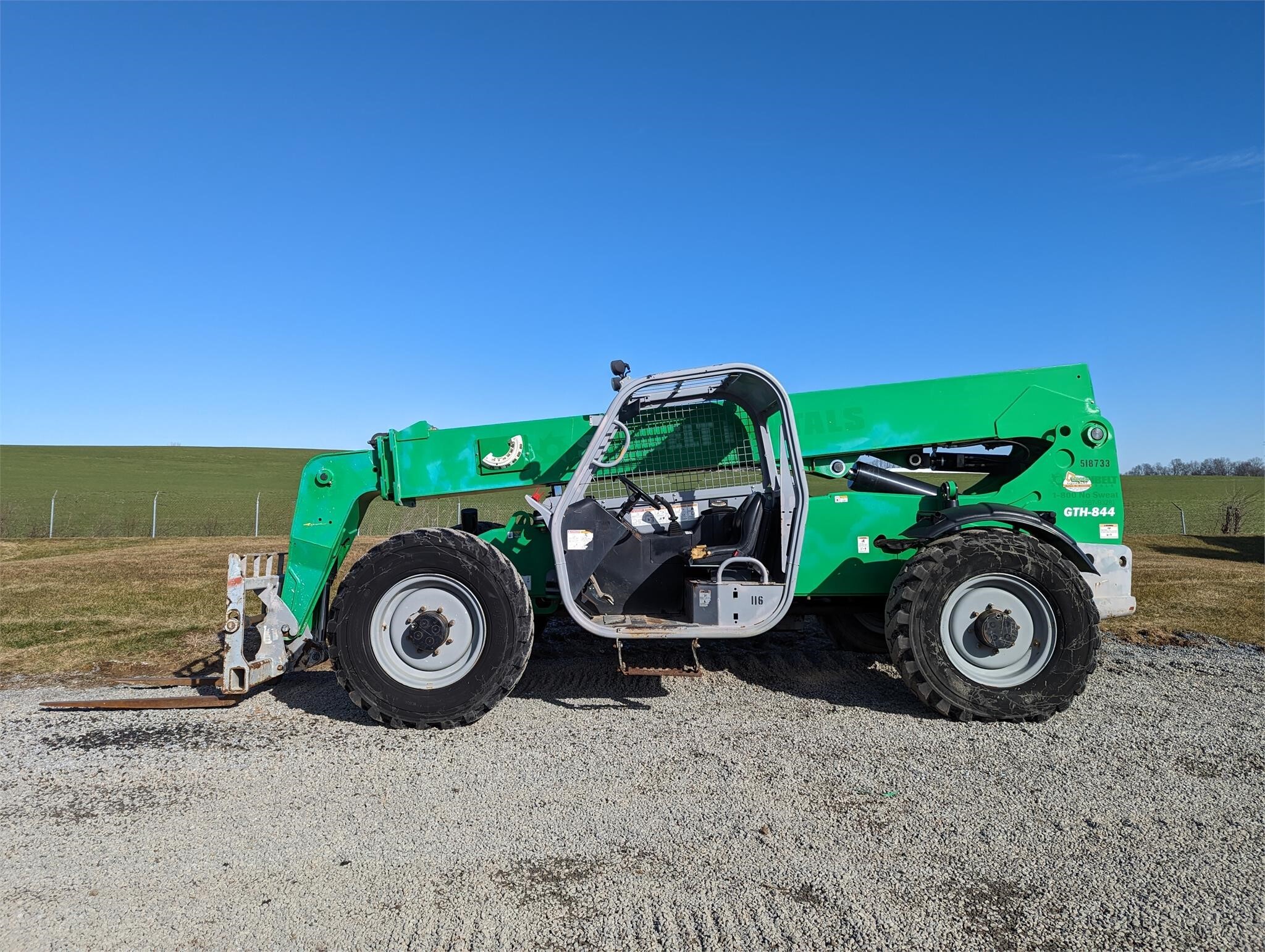 2013 GENIE GTH844 in Womelsdorf, PA