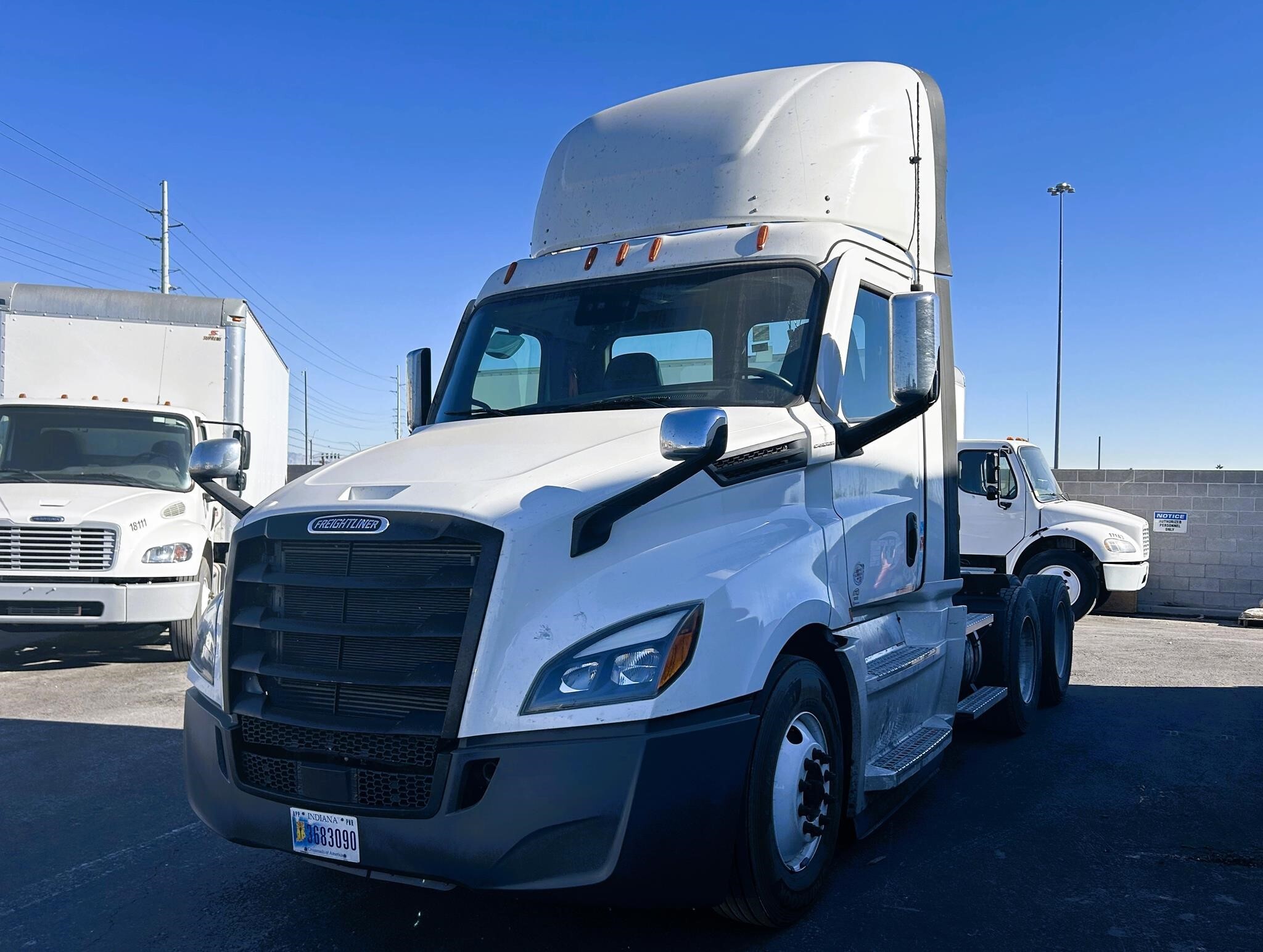 2021 FREIGHTLINER CASCADIA 126 in North Las Vegas, NV
