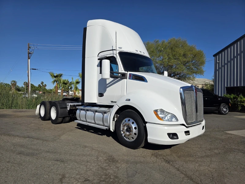 2022 KENWORTH T680