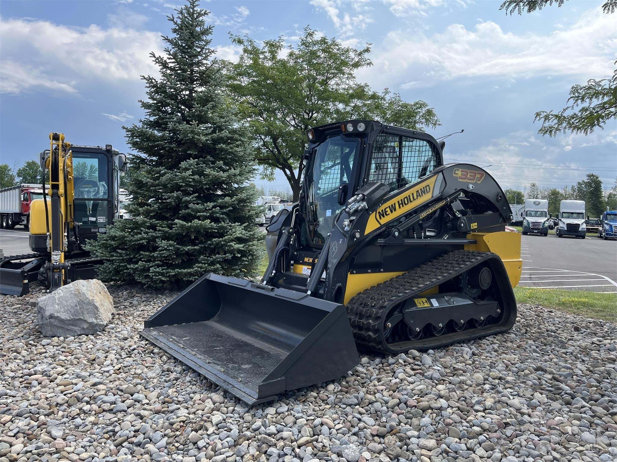 2023 NEW HOLLAND C337 in East Syracuse, NY