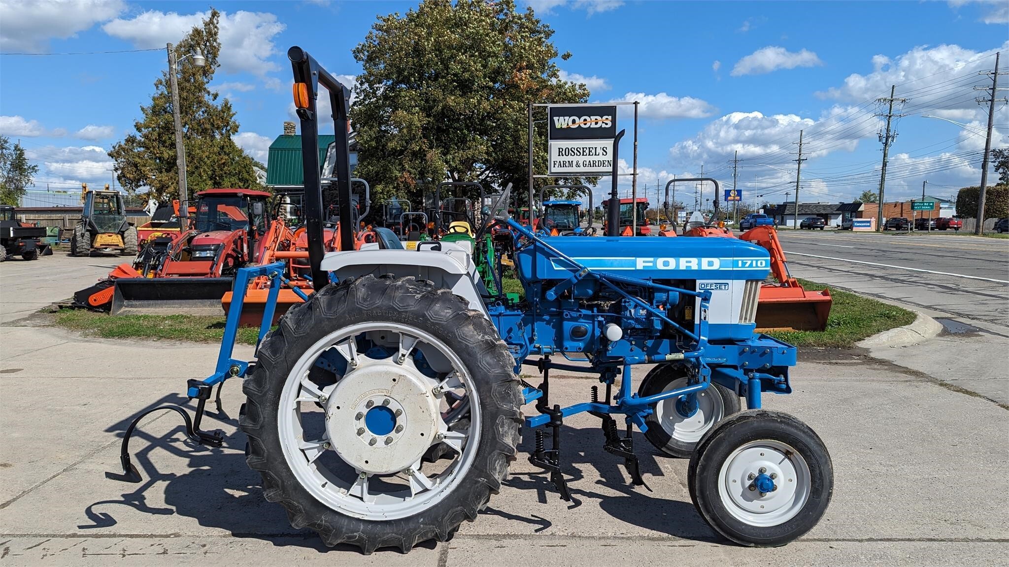 1986 FORD 1710 in Lenox, MI