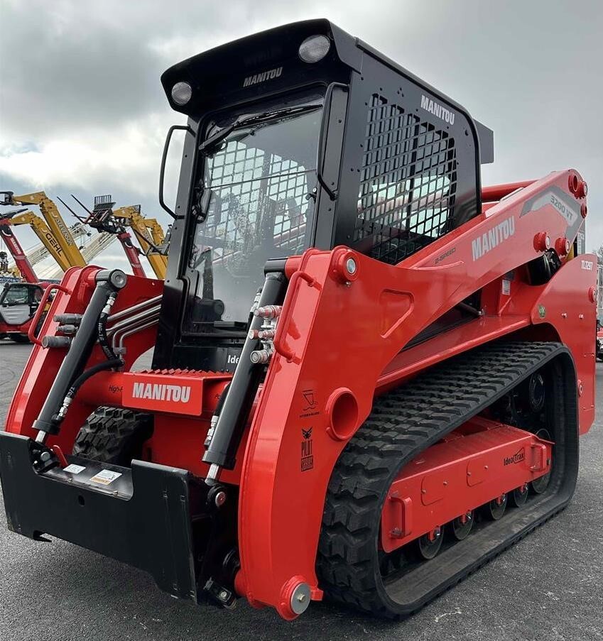 2023 MANITOU 3200VT in Bolingbrook, IL