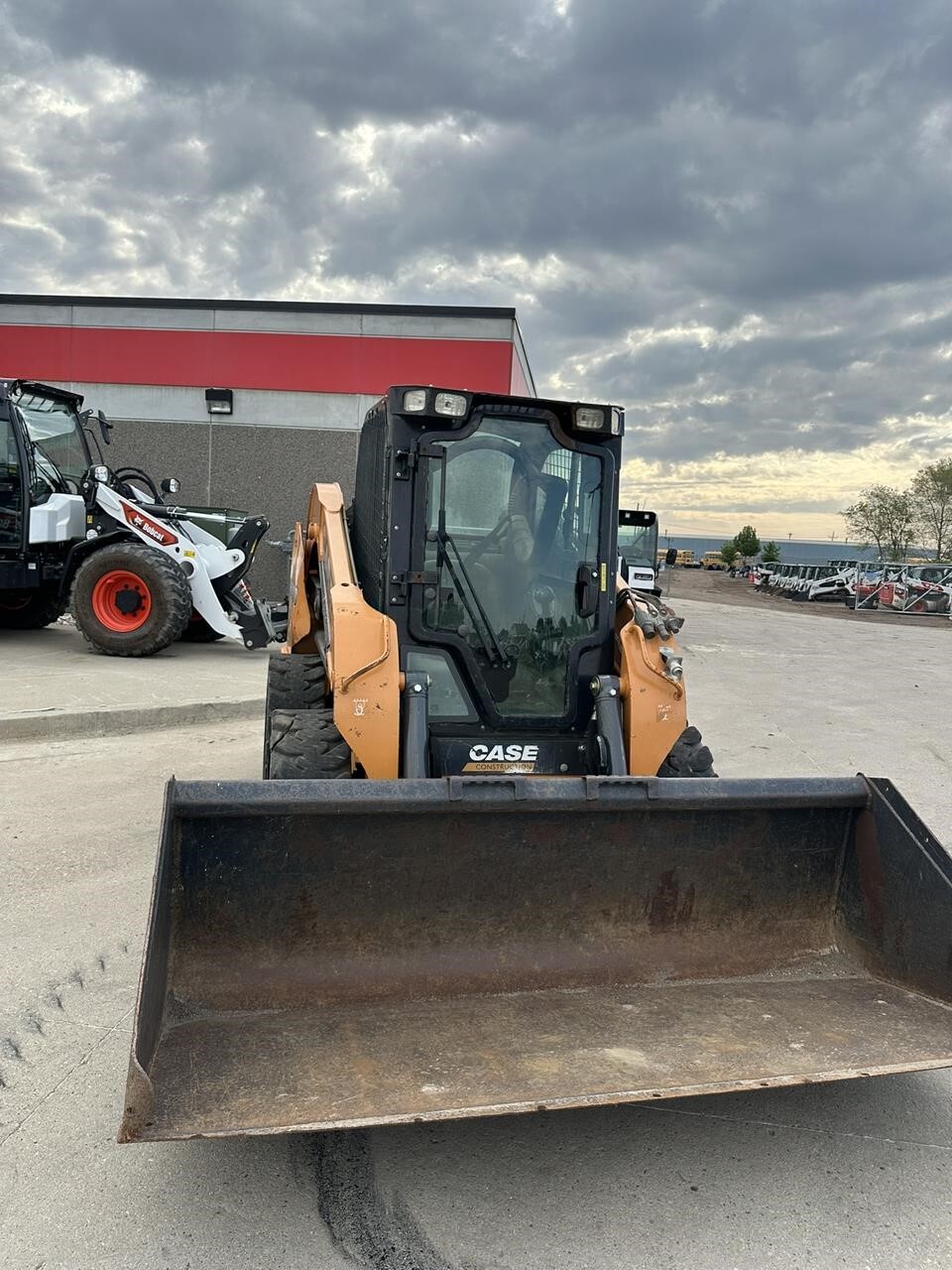 2015 CASE SV300 in Minot, ND
