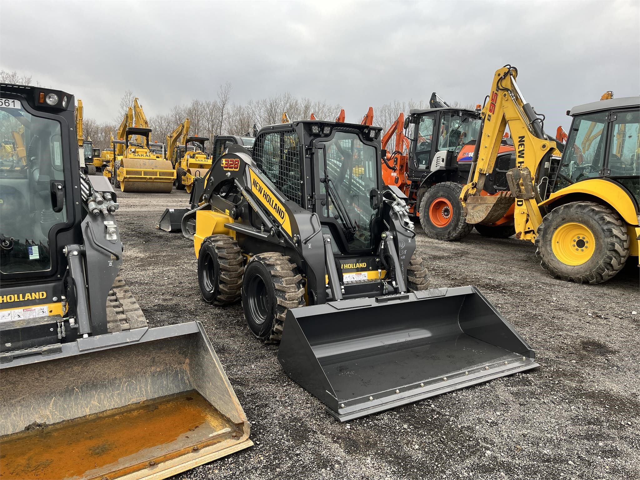 2024 NEW HOLLAND L328 in East Syracuse, NY