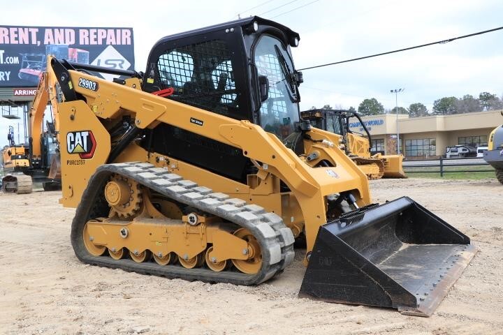2024 CATERPILLAR 299D3 in Weatherford, TX