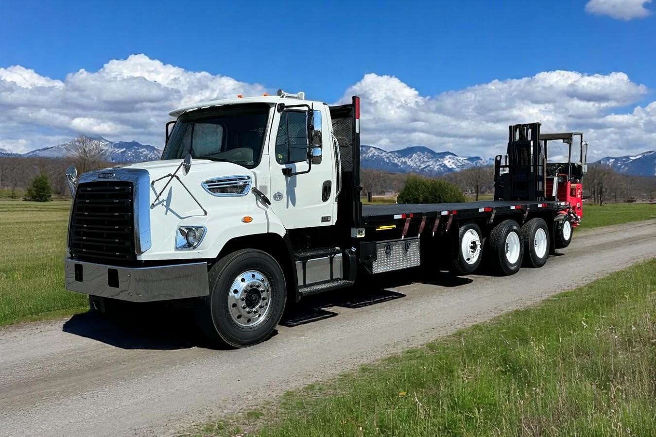 MOFFETT M55P in Hatfield, PA