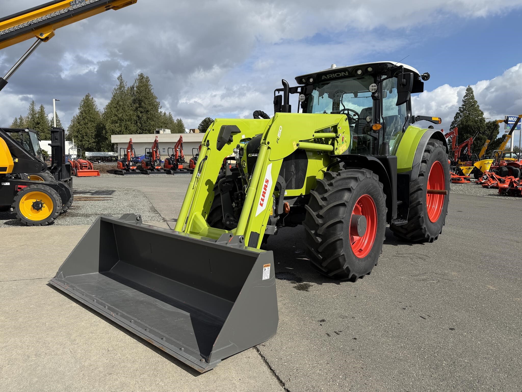2024 CLAAS ARION 660 in Lynden, WA