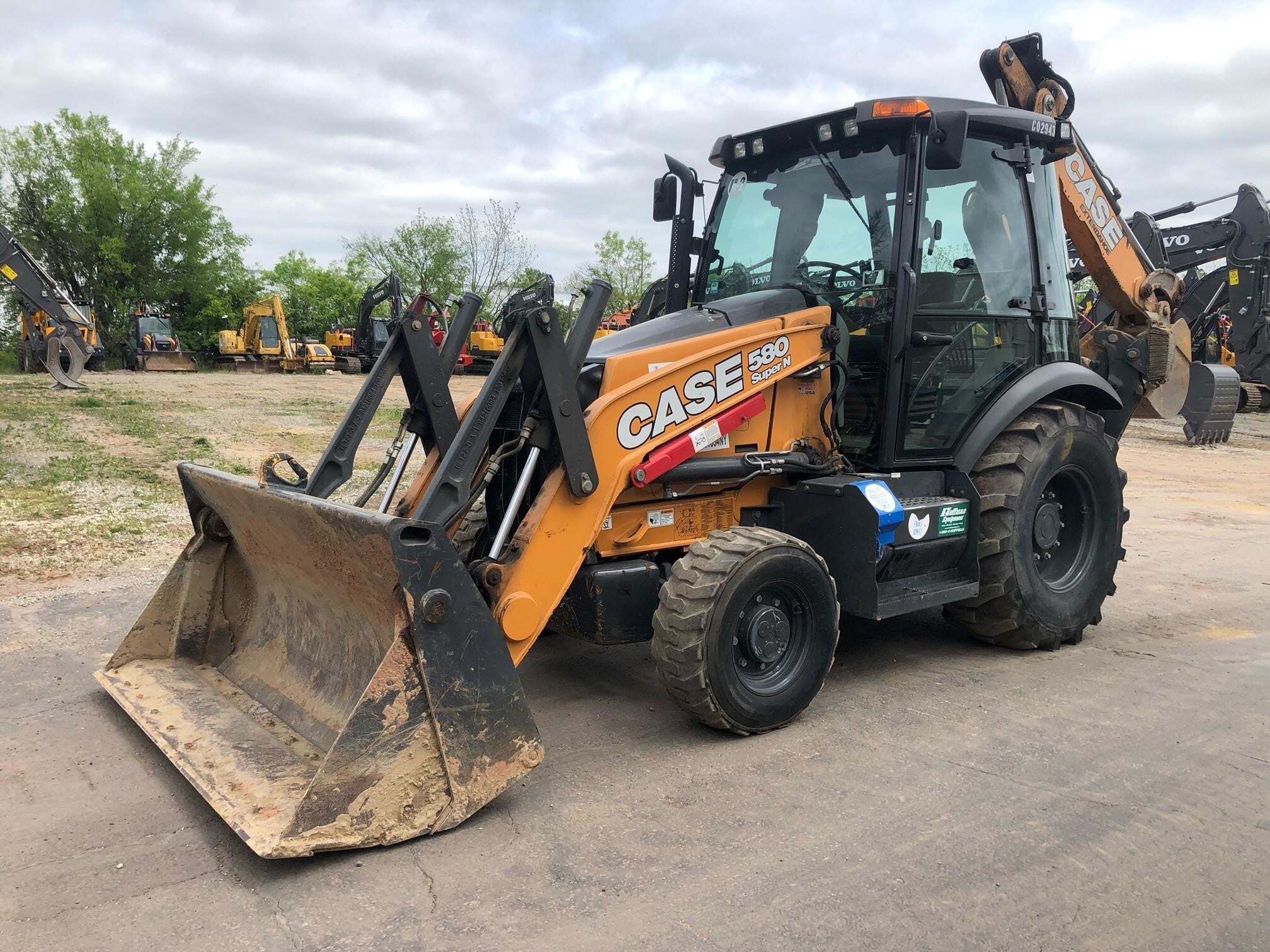 2019 CASE 580SN in Exton, PA