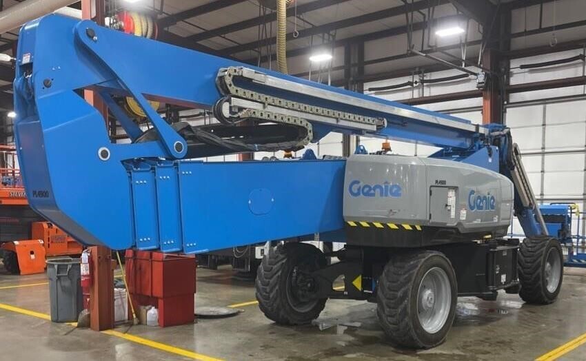 Articulated Boom Lift Lifting Equipment For Sale Near St Louis