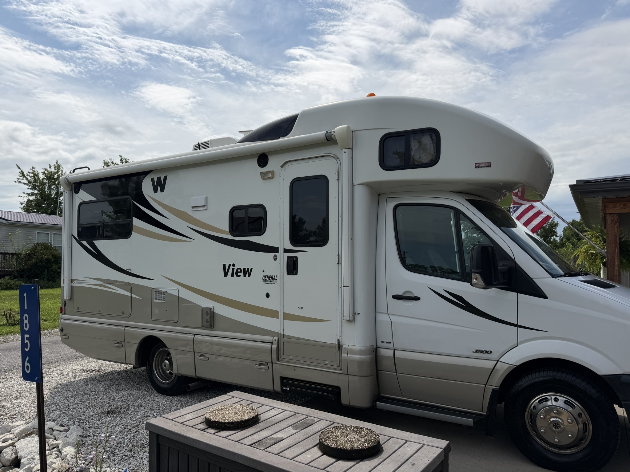 2012 Winnebago VIEW 24J RV