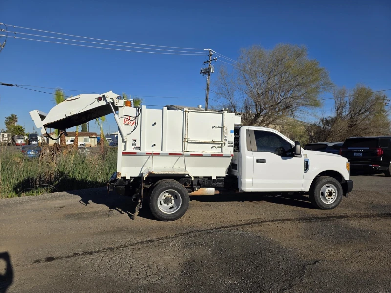2017 FORD F350