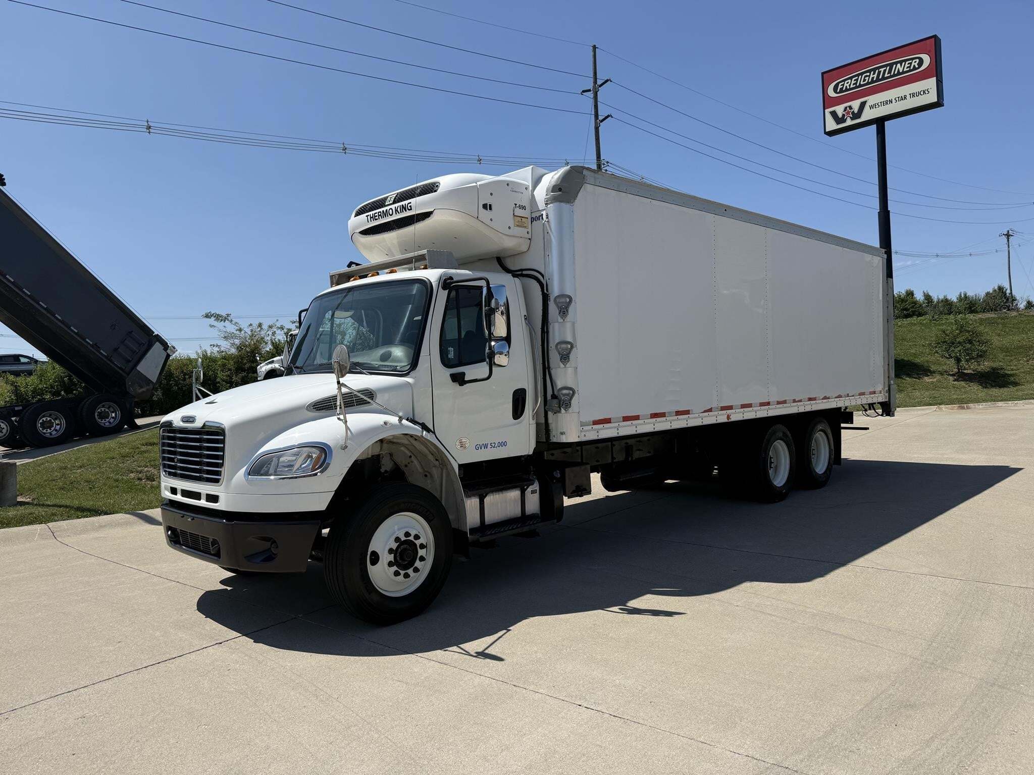 2020 FREIGHTLINER BUSINESS CLASS M2 106 in Cincinnati, OH