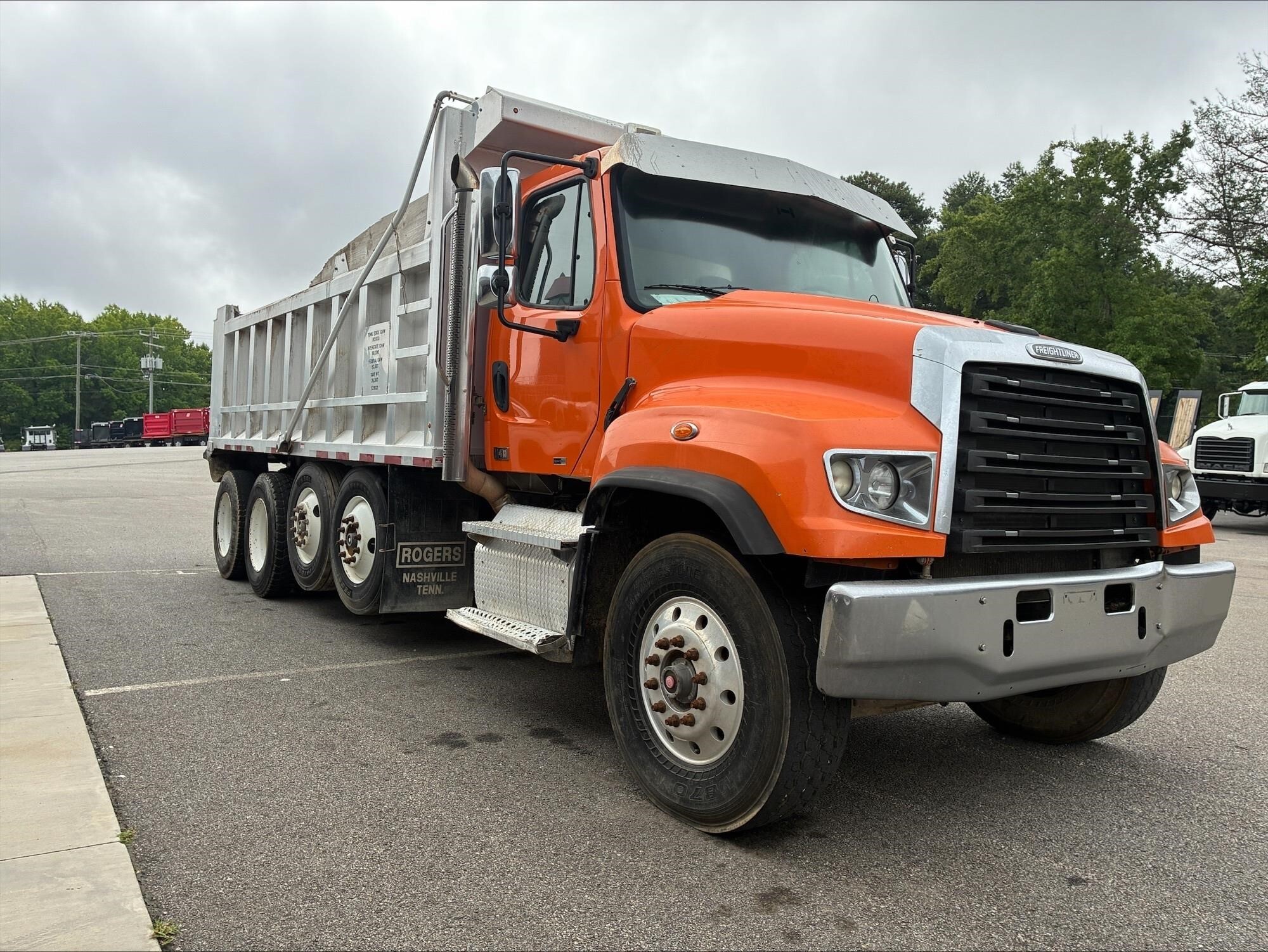 2015 FREIGHTLINER 114SD in Chatham, VA