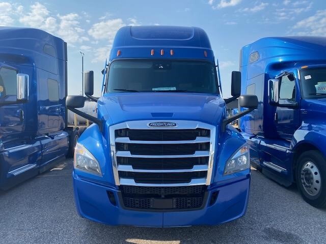 2022 FREIGHTLINER CASCADIA 126 in Phoenix, AZ