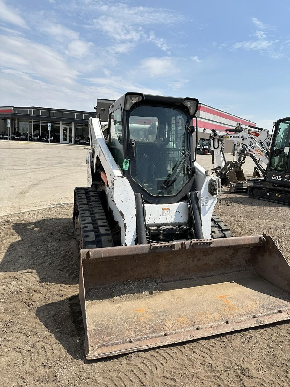 2012 BOBCAT T650 in Minot, ND