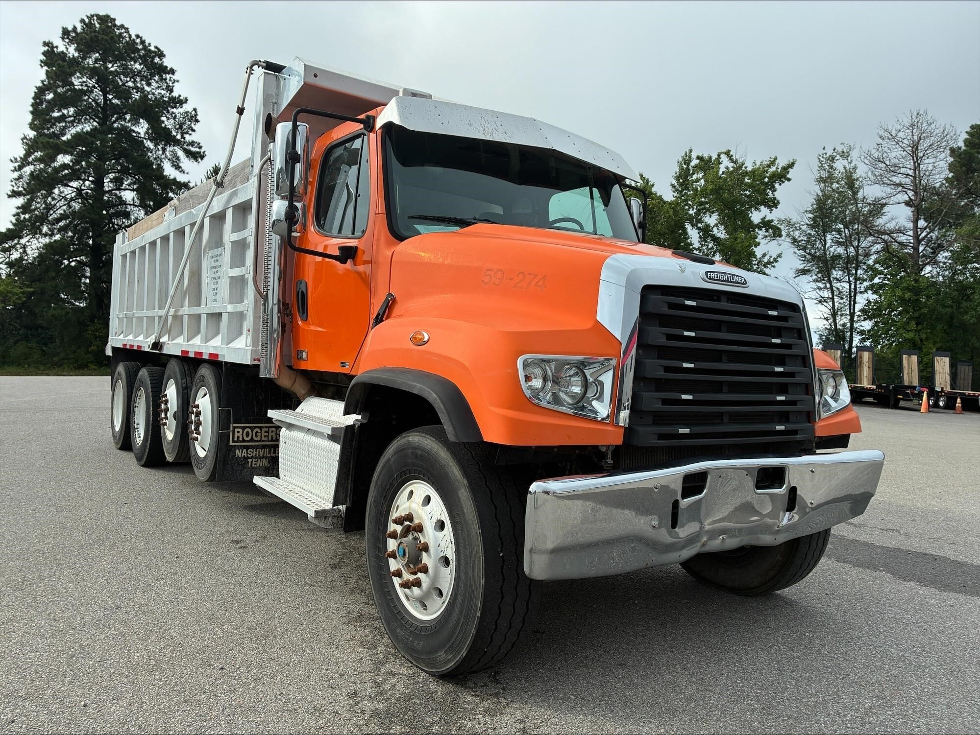 2015 FREIGHTLINER 114SD in Chatham, VA