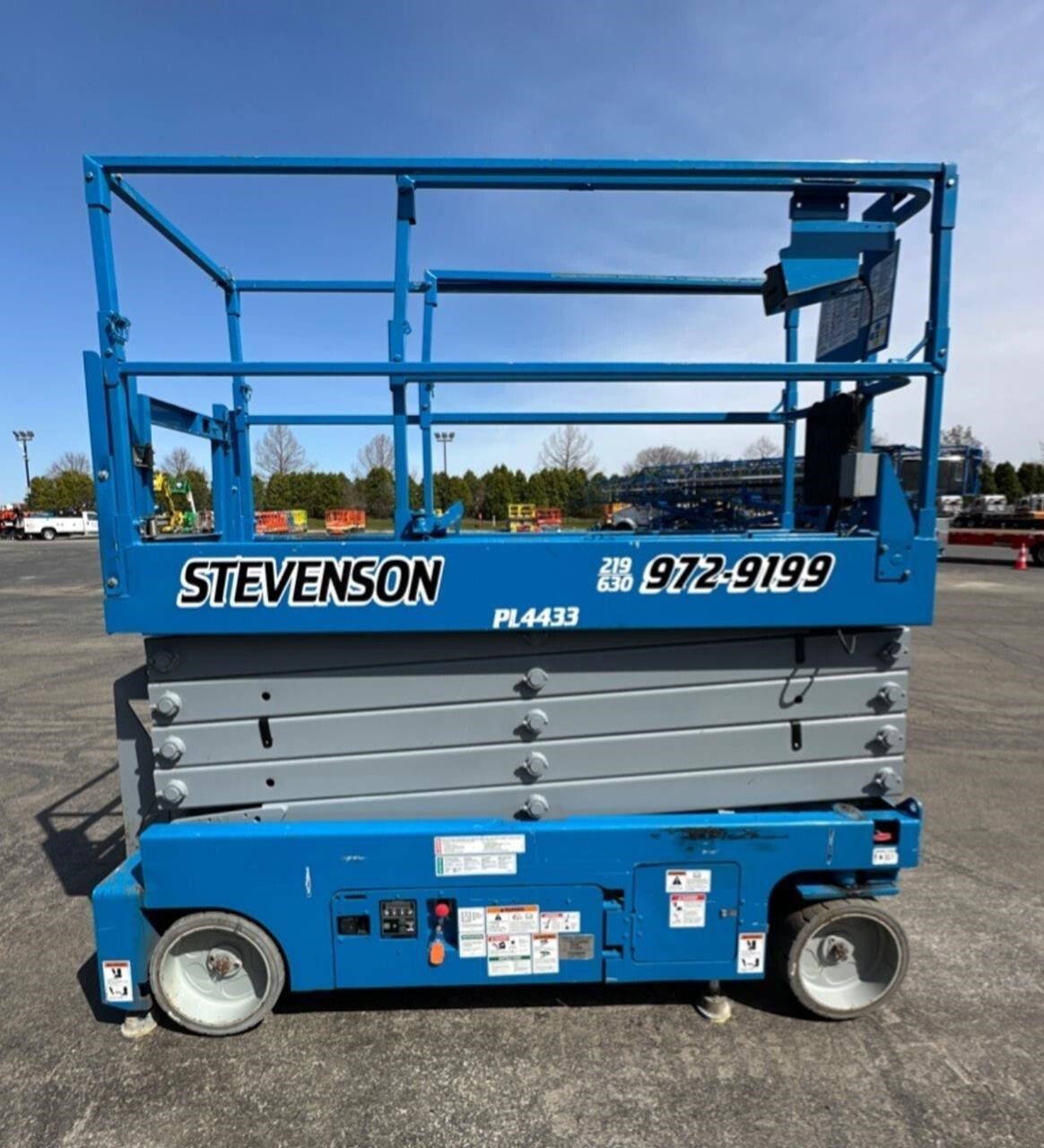 2013 GENIE GS3232 in Bolingbrook, IL