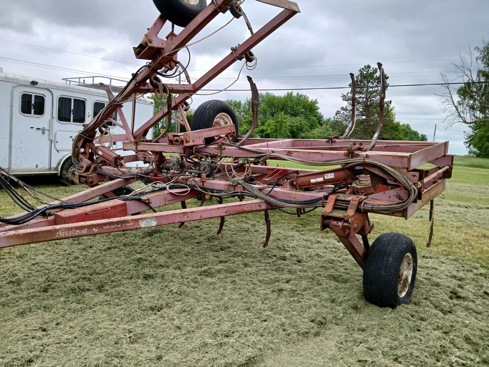 INTERNATIONAL 6010 in Marlette, MI