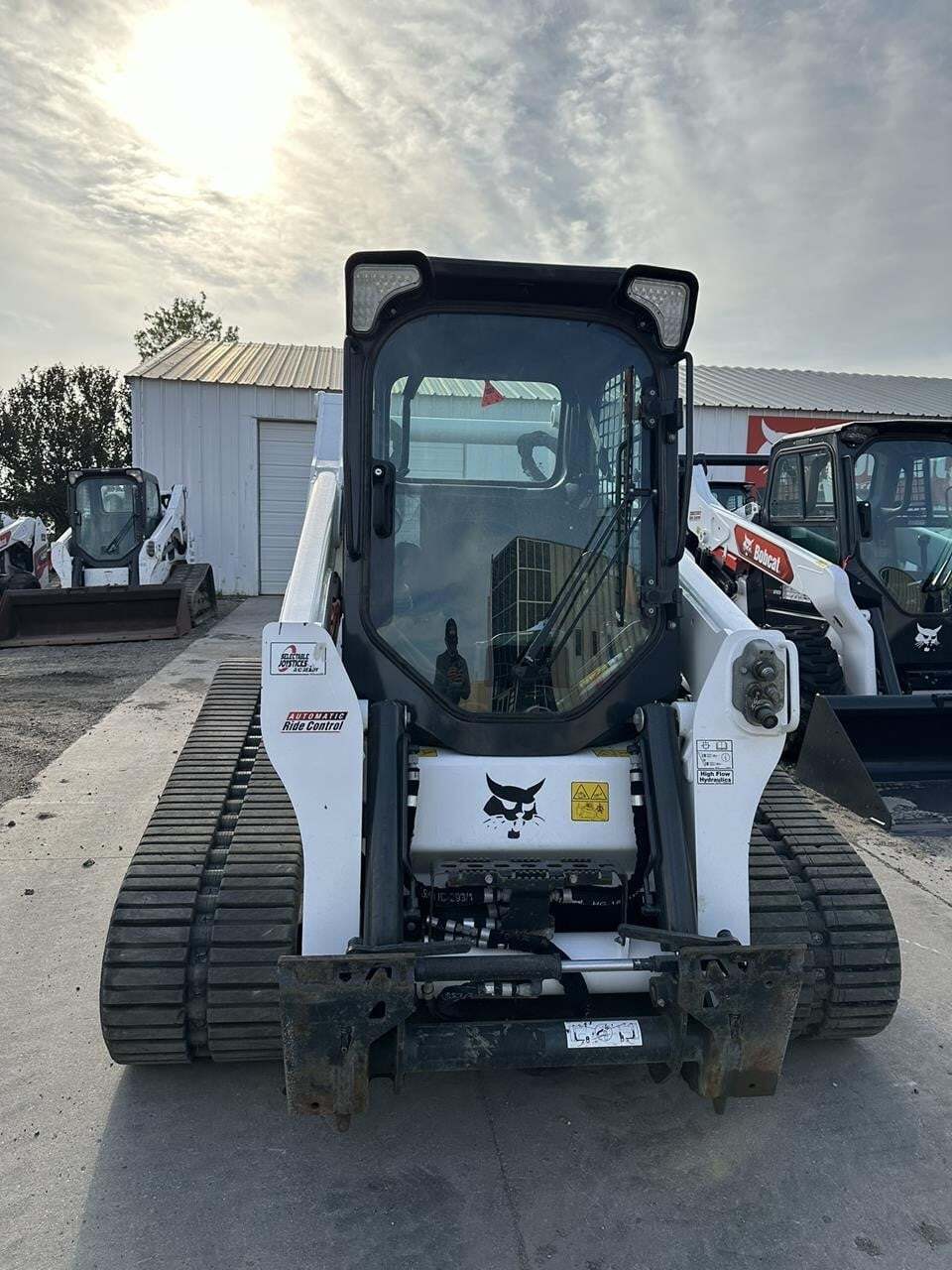 2023 BOBCAT T770 in Fargo, ND