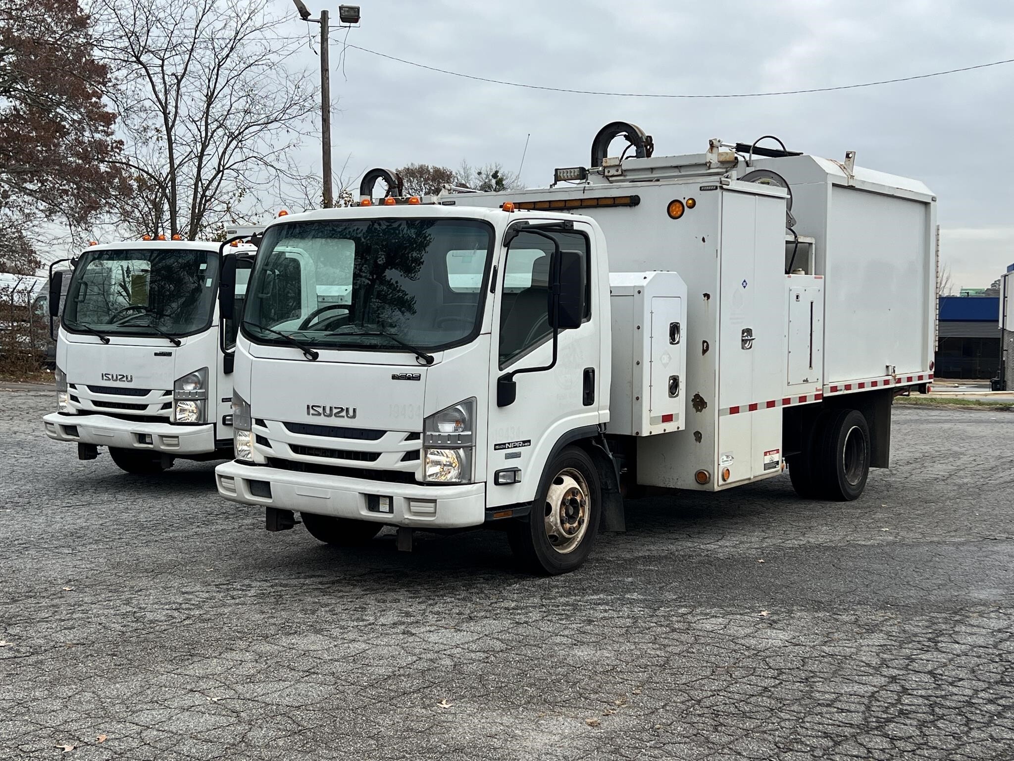 2016 ISUZU NPR HD in Cartersville, GA