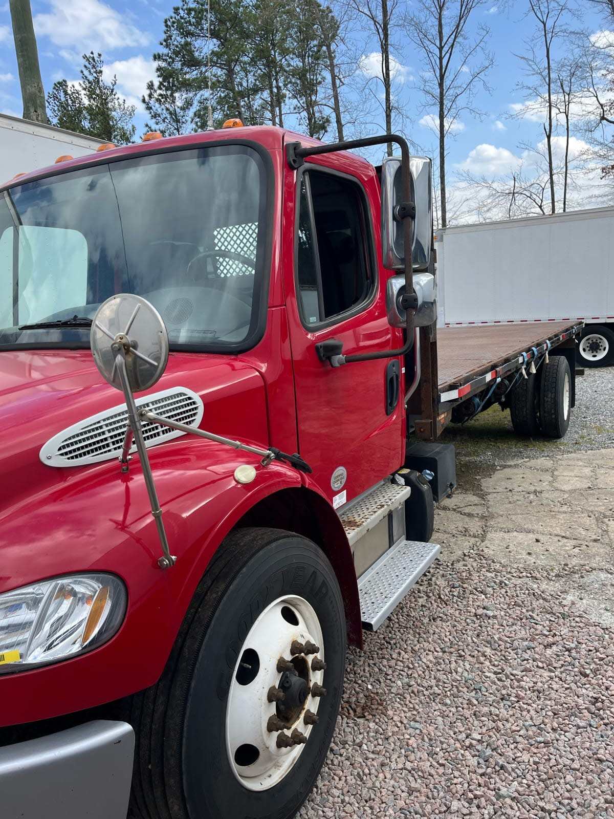 2016 FREIGHTLINER BUSINESS CLASS M2 106 in Richmond, VA