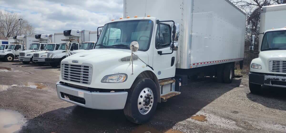 2019 FREIGHTLINER BUSINESS CLASS M2 106 in Taylor, MI