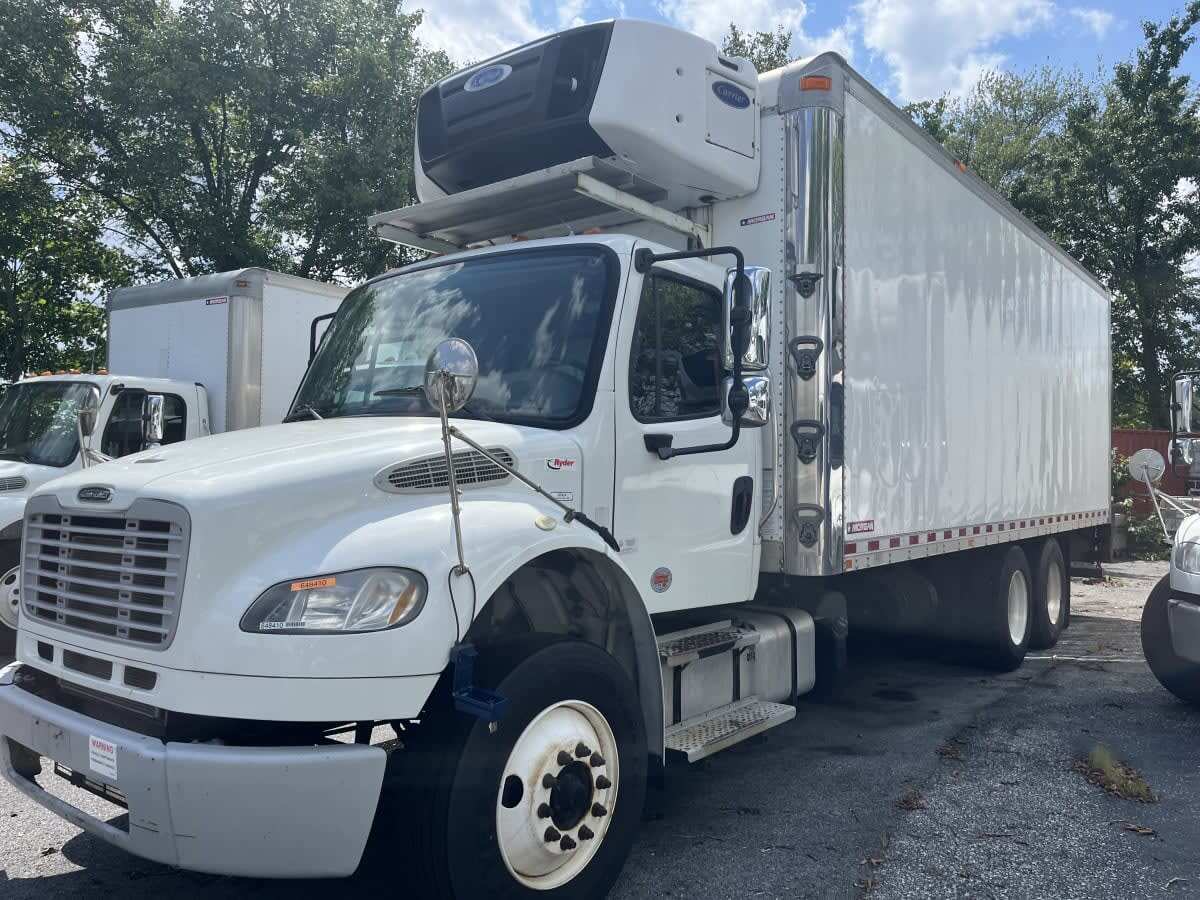 2016 FREIGHTLINER BUSINESS CLASS M2 106 in Laurel, MD