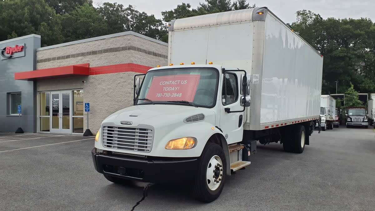 2018 FREIGHTLINER BUSINESS CLASS M2 106 in Norwood, MA