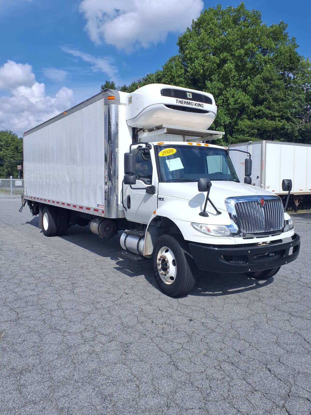 2020 INTERNATIONAL MV607 (4X2) in Atlanta, GA
