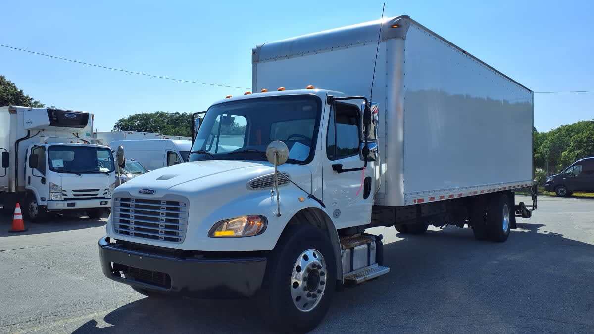2020 FREIGHTLINER BUSINESS CLASS M2 106 in Salisbury, MA
