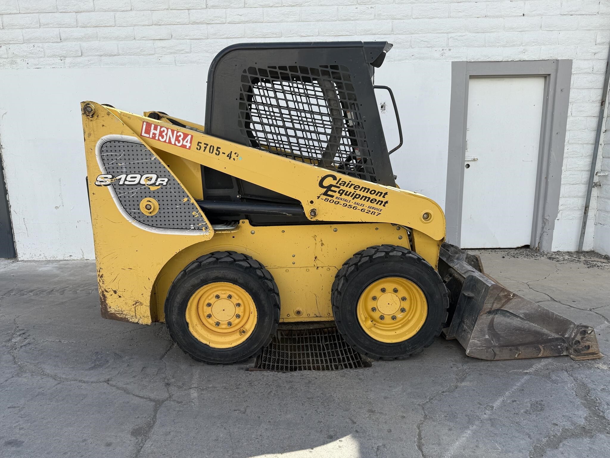 2016 YANMAR S190R-1 in San Diego, CA