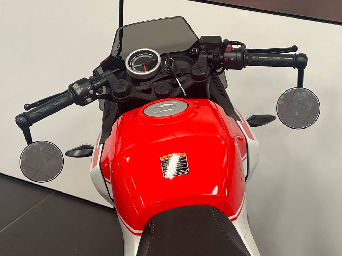 A photo of this 2025 CFMOTO Papio SS