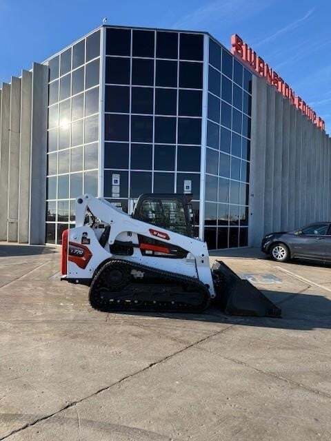 2025 BOBCAT T770 in Fargo, ND