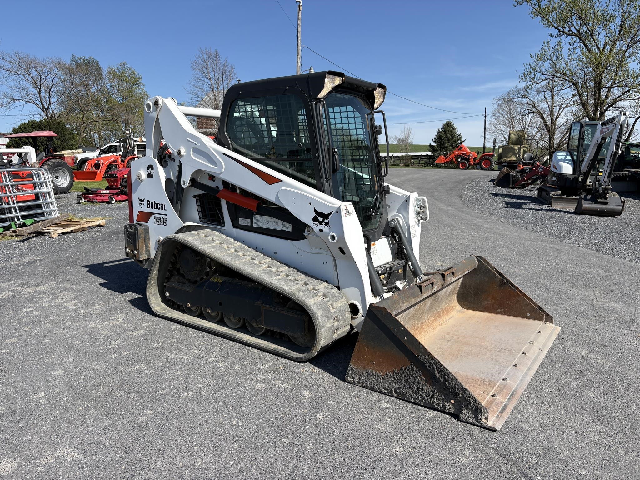 2020 BOBCAT T595 in Linville, VA