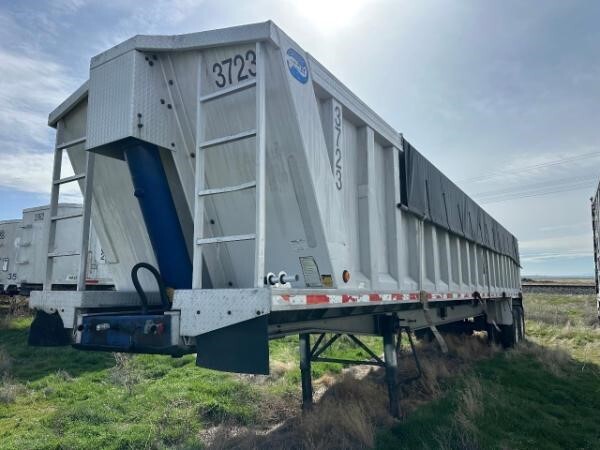 2008 SUMMIT Trailer in Des Moines, IA
